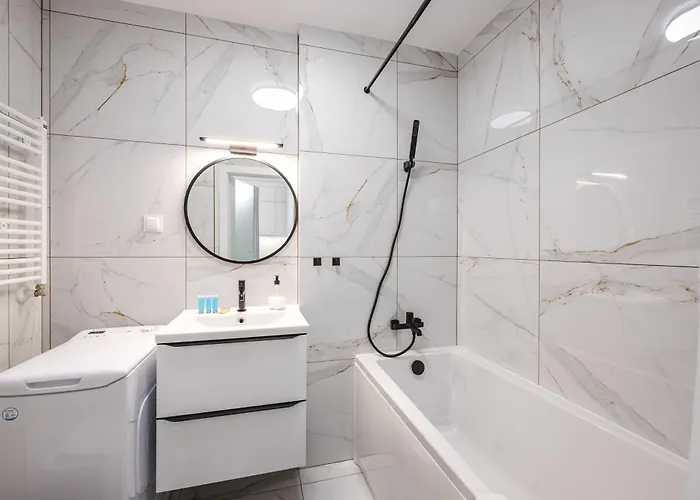 شقة Osiedle Homely By Bookinghost بوزنان